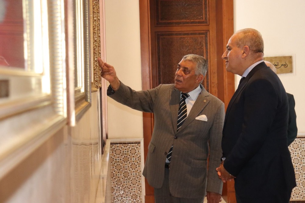 سفير مصر بالمملكة، في زيارة لرئيس المحكمة الدستورية
