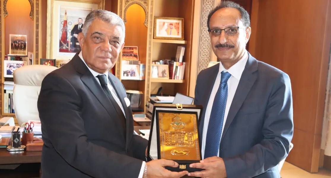 صورة النشاط سفير اليمن يثمن التجربة المغربية في مجال القضاء الدستوري خلال زيارة مجاملة